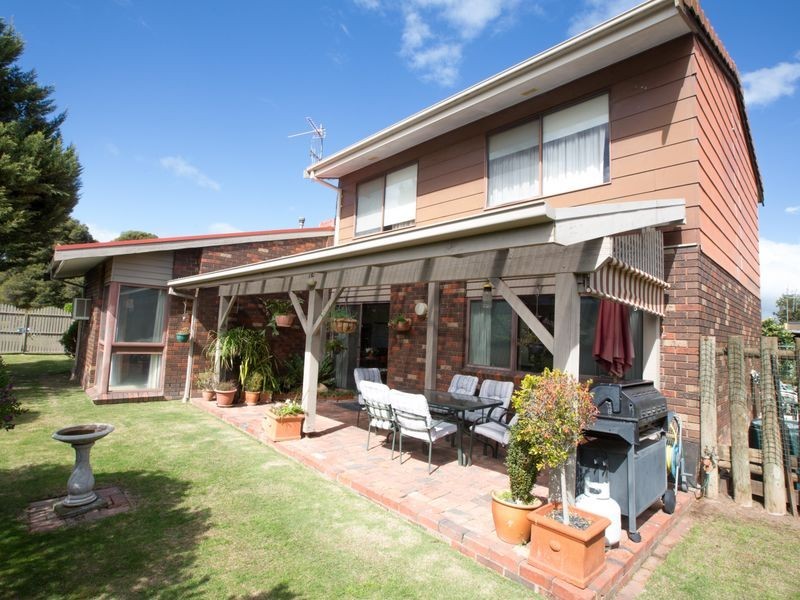 18 Warana Court, Benalla VIC 3672