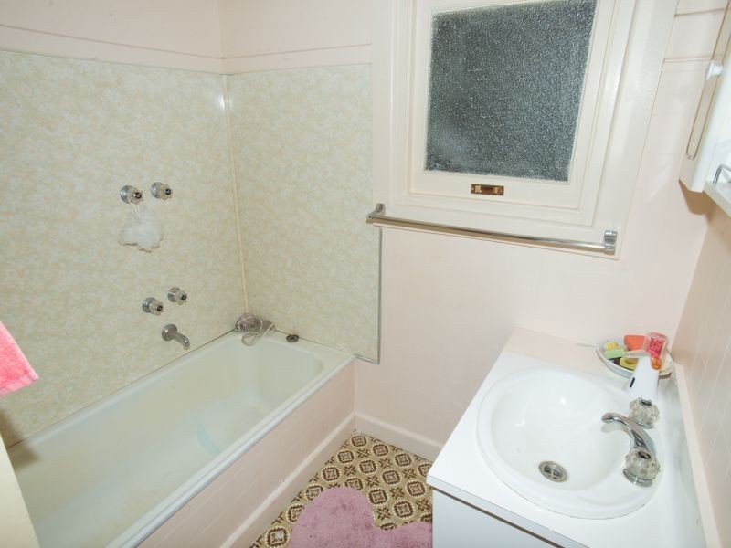 123 Cowan Street, Benalla VIC 3672