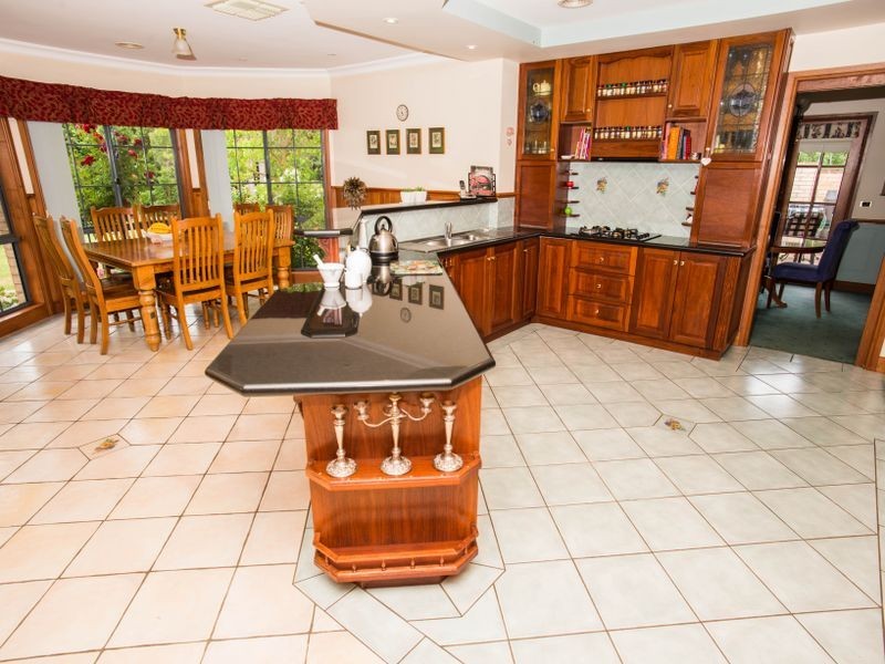 81 Hairs Lane, Benalla VIC 3672