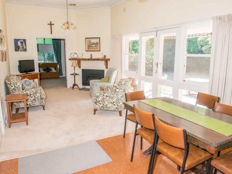 22 Benson Street, Benalla VIC 3672