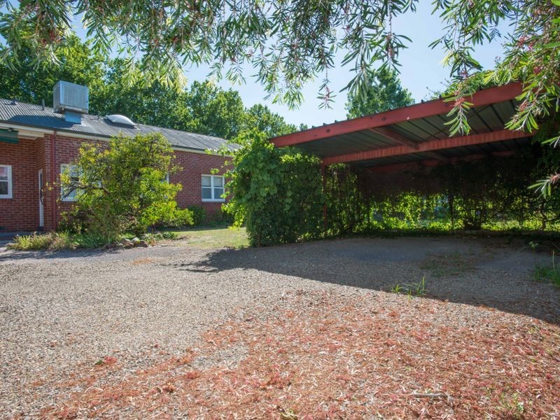 22 Benson Street, Benalla VIC 3672