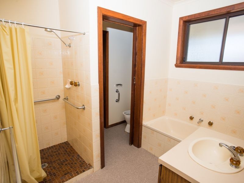 2/41 Waller Street, Benalla VIC 3672