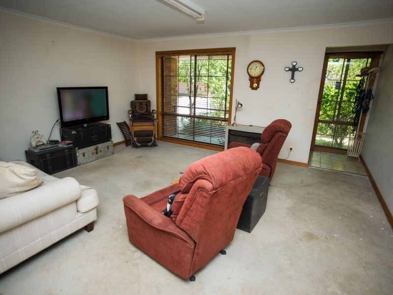 6 Diplomat Court, Benalla VIC 3672