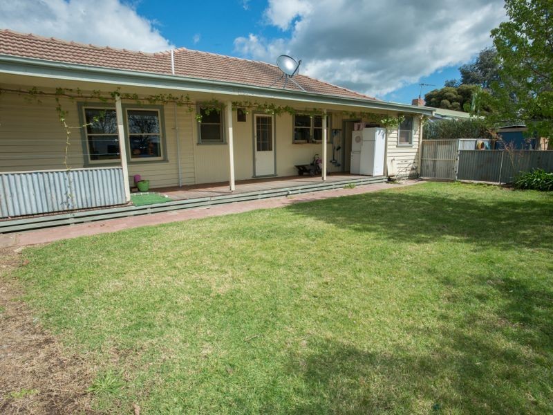80 waller, Benalla VIC 3672