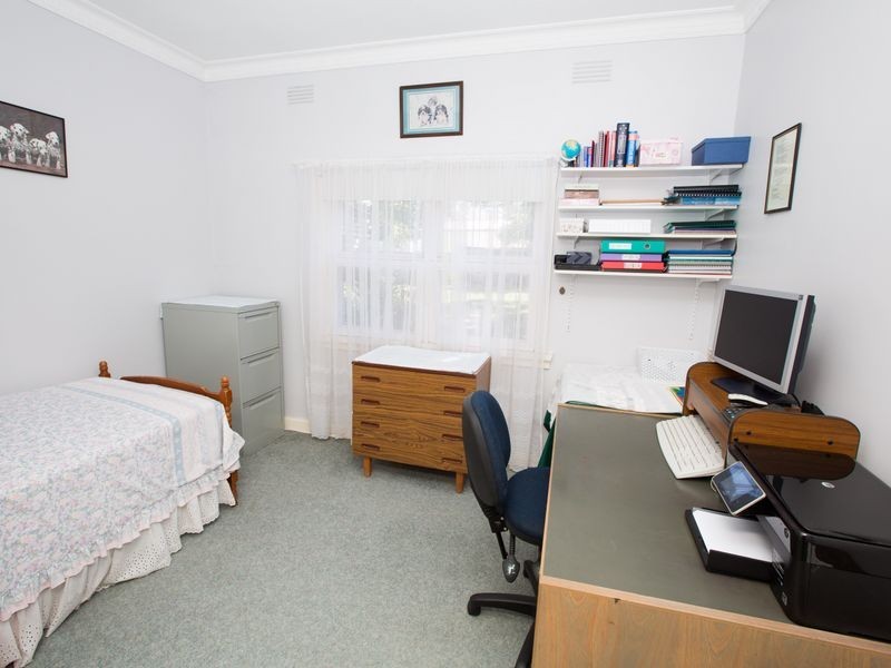 10 Charles Street, Benalla VIC 3672