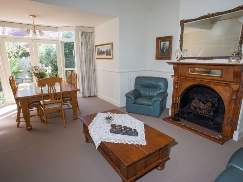 18 Gray Street, Benalla VIC 3672