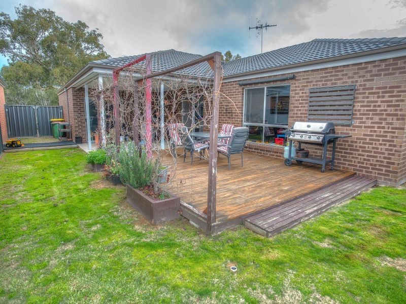 3 Alexander Gray Lane, Benalla VIC 3672