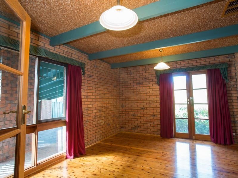 24 McConnan Street, Benalla VIC 3672