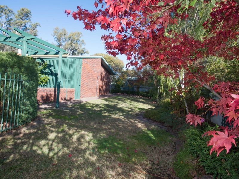 24 McConnan Street, Benalla VIC 3672