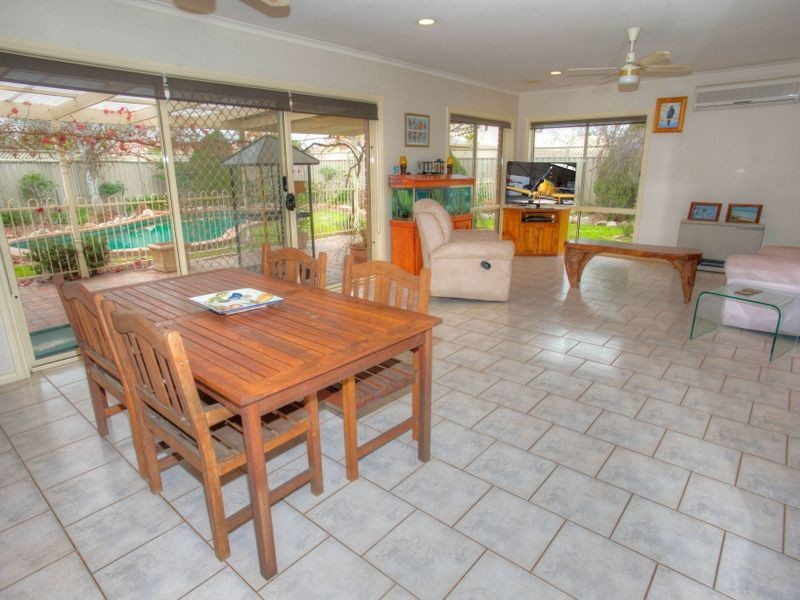 14 Exton Cresent, Benalla VIC 3672