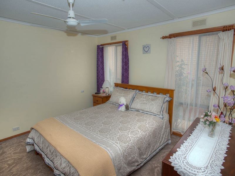 34 Shadforth Street, Benalla VIC 3672