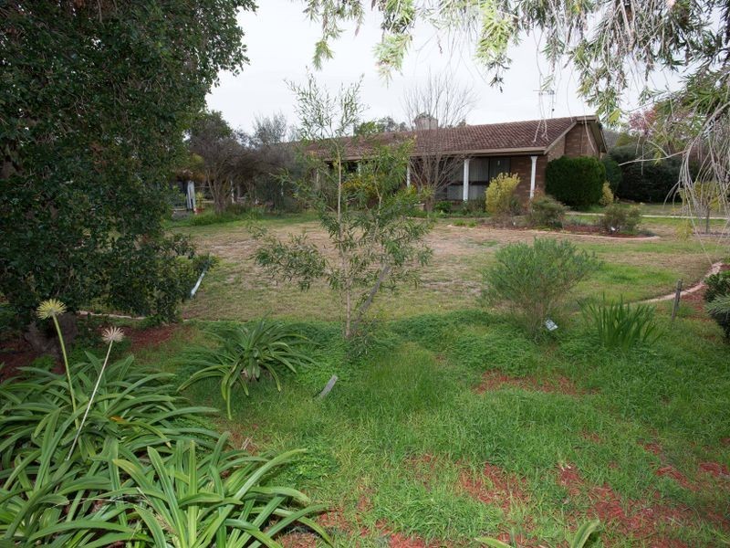 34 Shadforth Street, Benalla VIC 3672