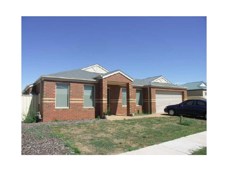 14 Schulz Street, Benalla VIC 3672