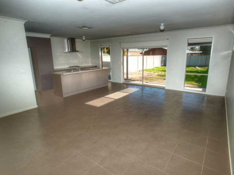 10 Nixon Street, Benalla VIC 3672