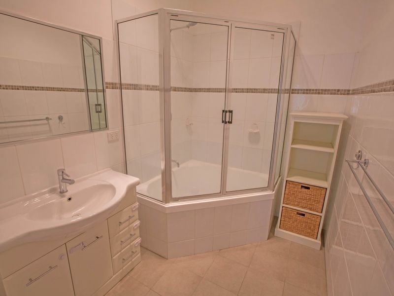 24 Goomalibee Street, Benalla VIC 3672