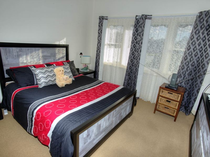 32 Cook Street, Benalla VIC 3672