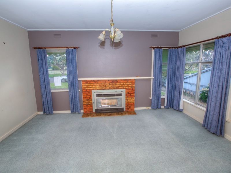 9 Swanlea Avenue, Benalla VIC 3672