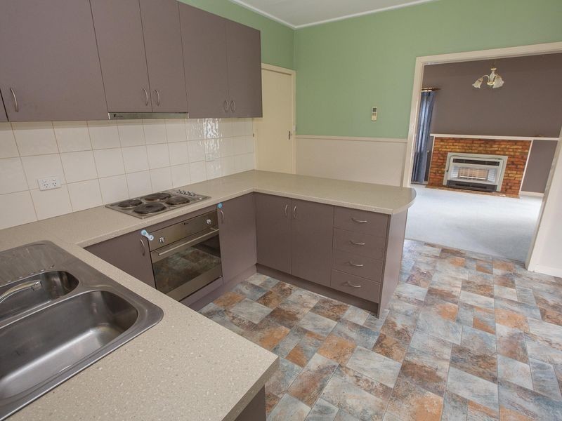 9 Swanlea Avenue, Benalla VIC 3672