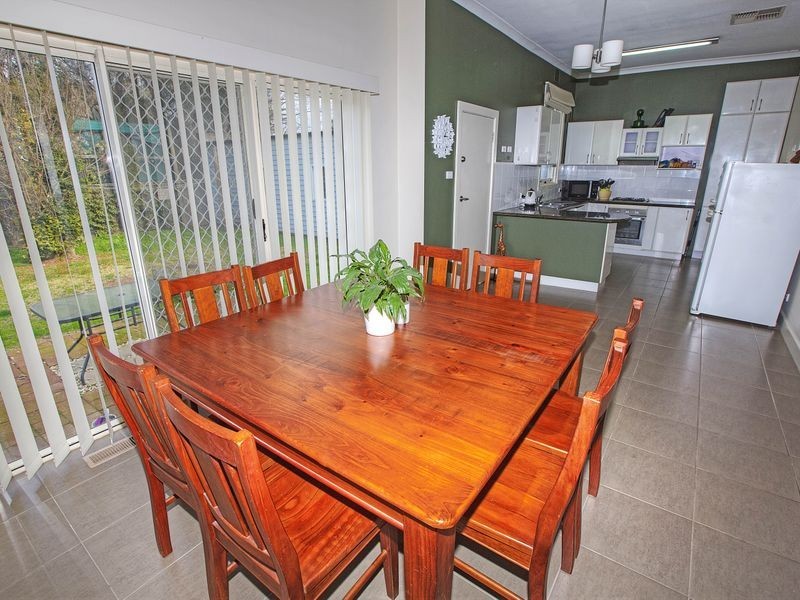 1 Ackerly Avenue, Benalla VIC 3672