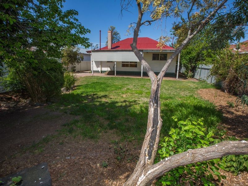 10 Deas Street, Benalla VIC 3672