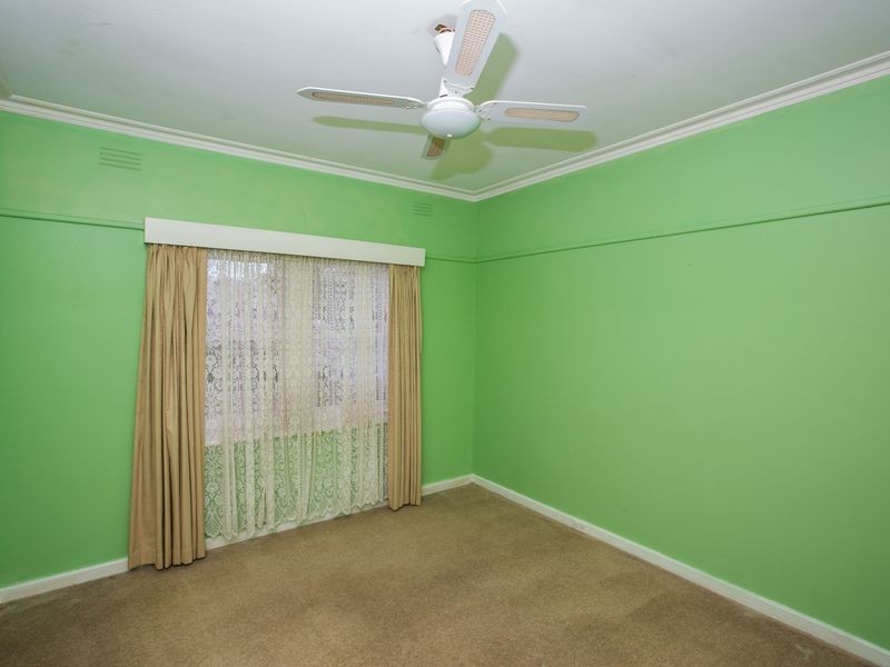 24 Shadforth St, Benalla VIC 3672