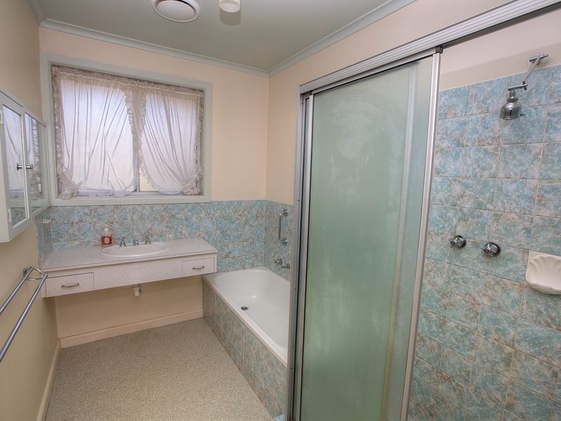 12 Waller Street, Benalla VIC 3672