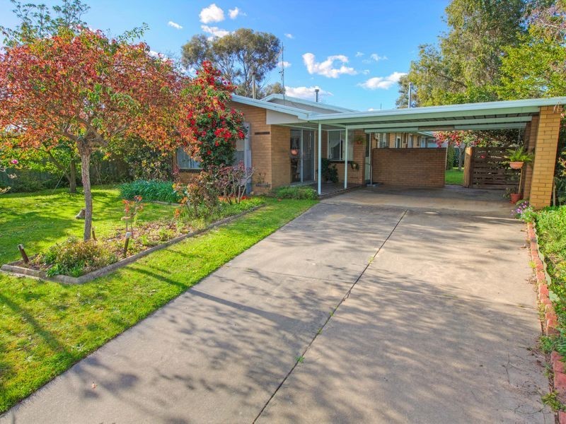 12 Waller Street, Benalla VIC 3672