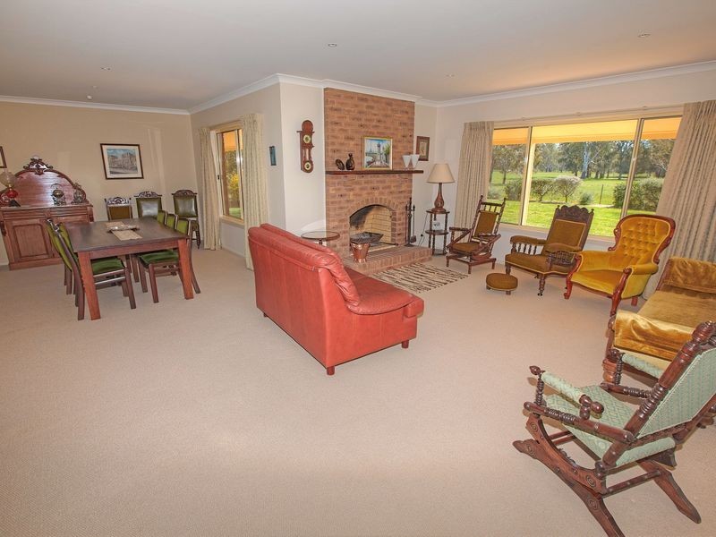 85 Dobson Road, Benalla VIC 3672