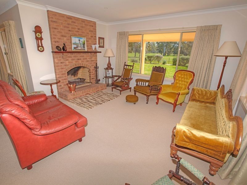 85 Dobson Road, Benalla VIC 3672