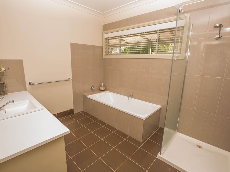 17 Clarendon Street, Benalla VIC 3672