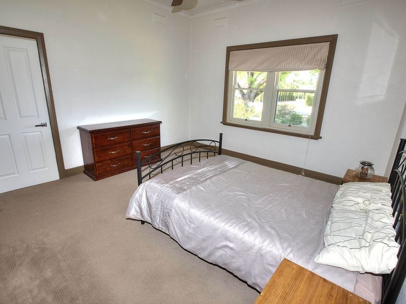 17 Clarendon Street, Benalla VIC 3672