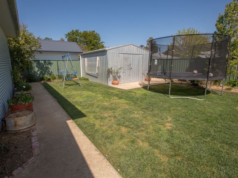 17 Clarendon Street, Benalla VIC 3672