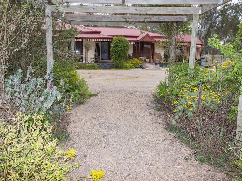 309 Steel Road, Benalla VIC 3672