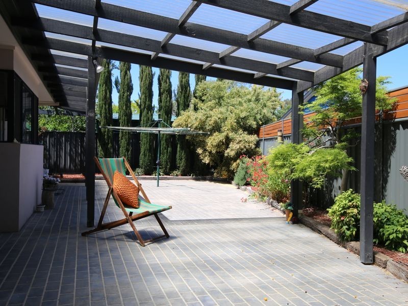 2/21 Waller Street, Benalla VIC 3672