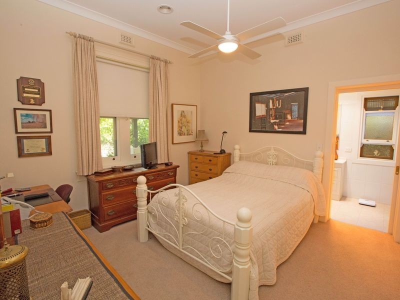 84 Faithfull Street, Benalla VIC 3672