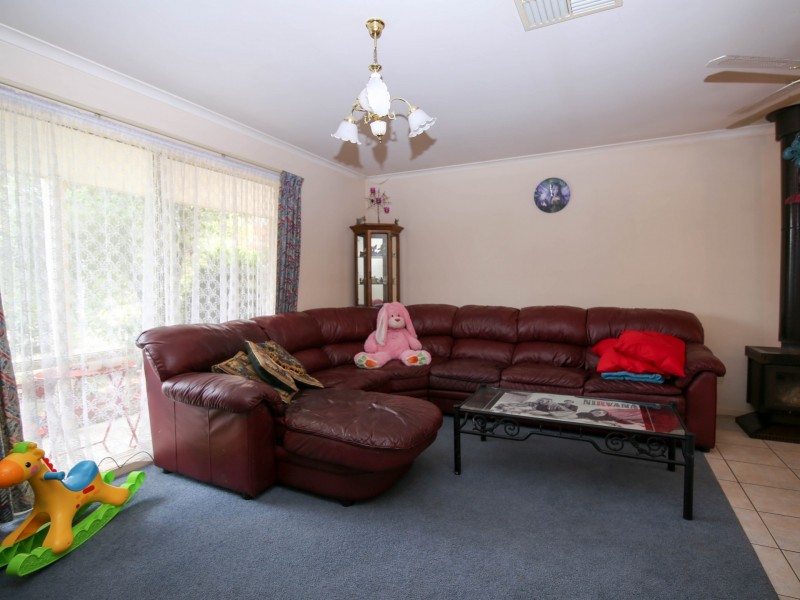 74 Willis Little Drive, Benalla VIC 3672