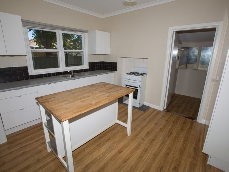 28 Bond Street, Benalla VIC 3672