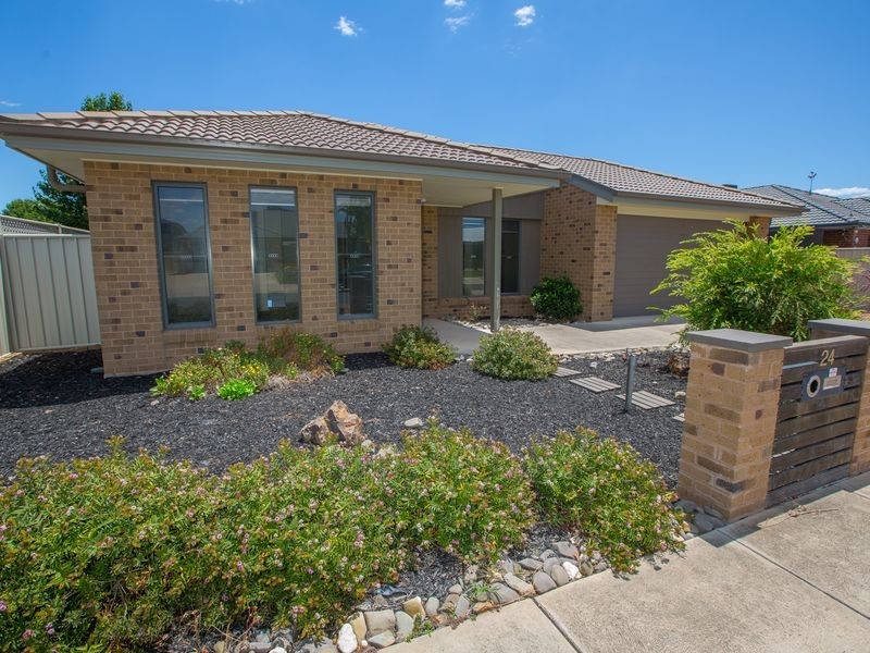 24 McNulty Drive, Benalla VIC 3672