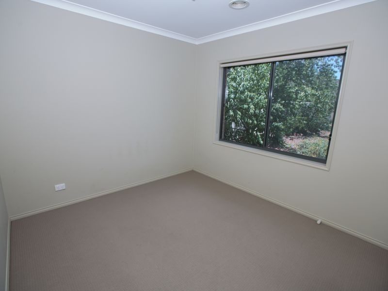 24 McNulty Drive, Benalla VIC 3672
