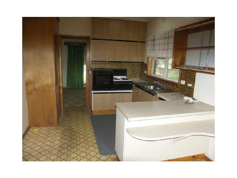 13 Monds Avenue, Benalla VIC 3672