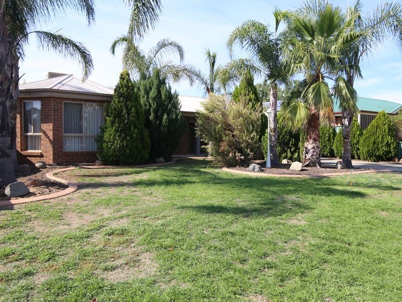 9 Bourke Drive, Benalla VIC 3672