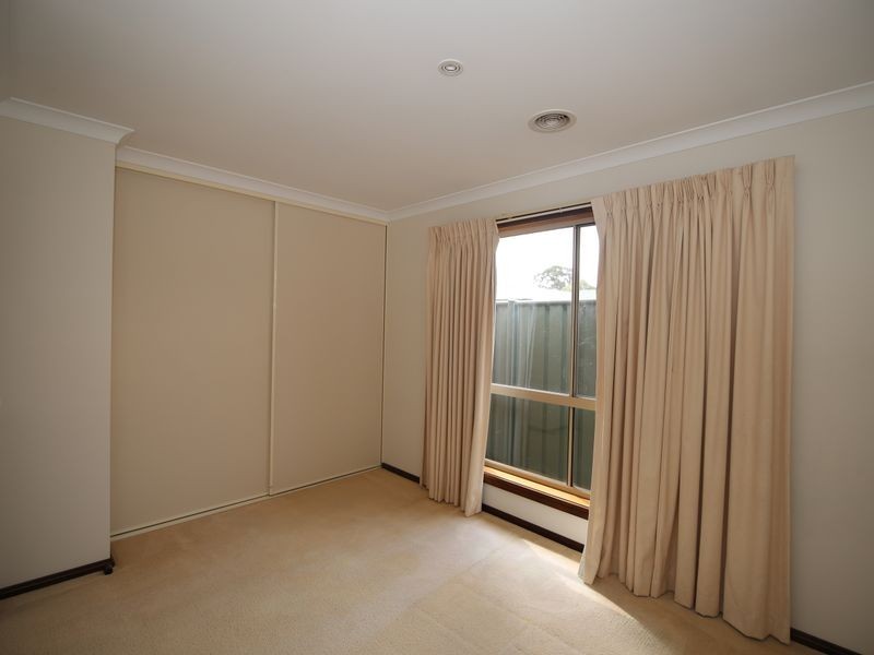 9 Bourke Drive, Benalla VIC 3672