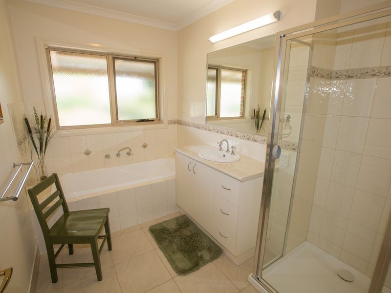 9 Silva Drive, Benalla VIC 3672