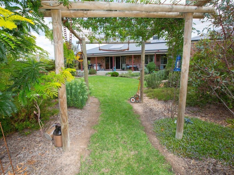 9 Silva Drive, Benalla VIC 3672