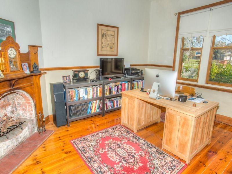 53 Salisbury, Benalla VIC 3672