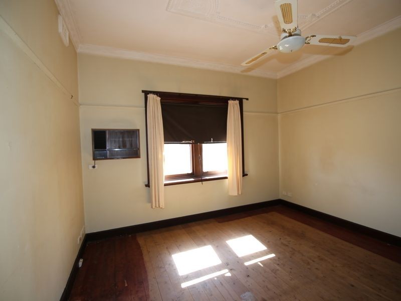 10 Neale Street Goorambat, Benalla VIC 3672