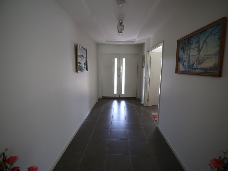 30 McNulty Drive, Benalla VIC 3672
