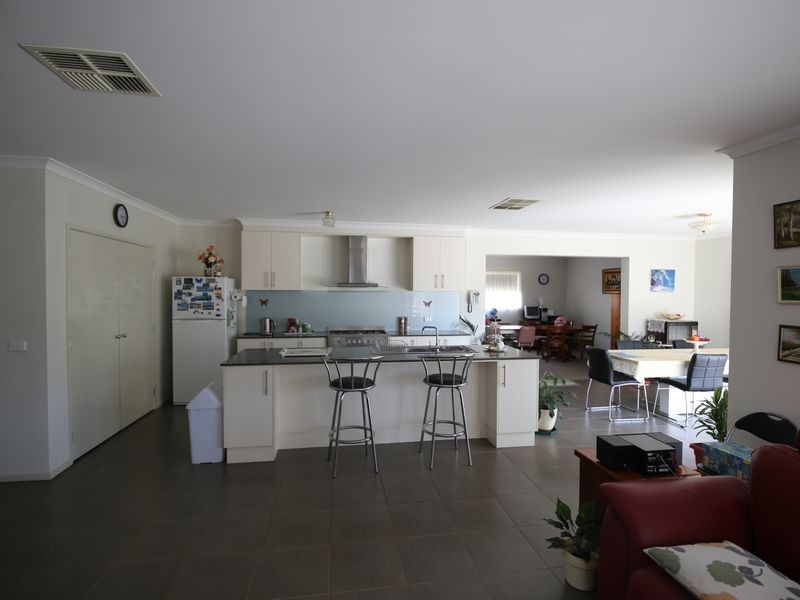 30 McNulty Drive, Benalla VIC 3672