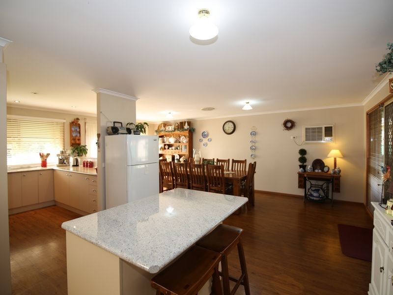 2 Plum Court, Benalla VIC 3672