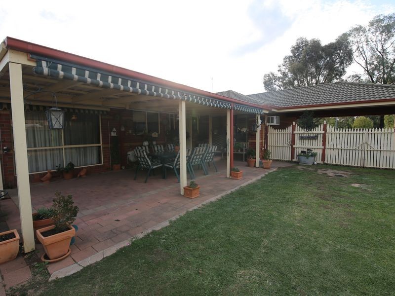 2 Plum Court, Benalla VIC 3672